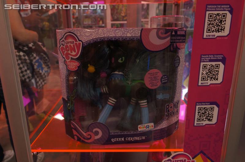 SDCC 2014: My Little Pony and Equestria Girls Products - Transformers Event: DSC03221