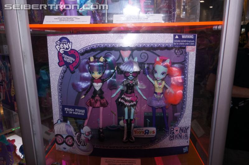 SDCC 2014: My Little Pony and Equestria Girls Products - Transformers Event: DSC03228