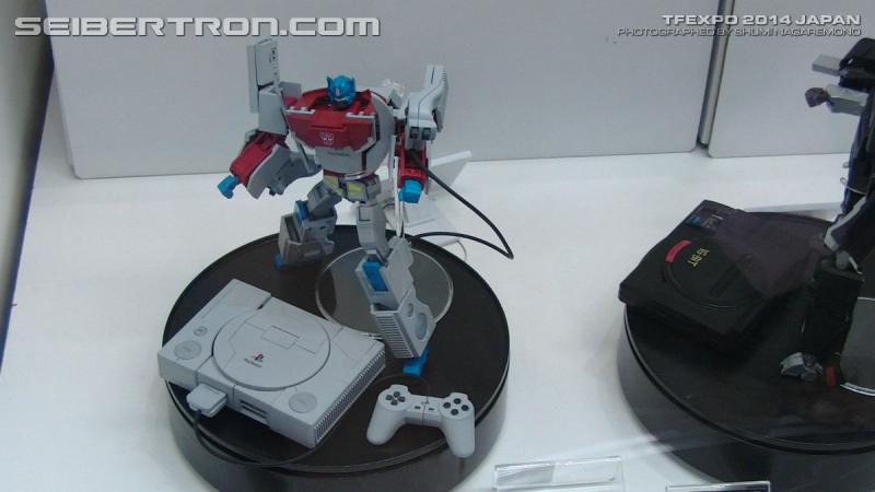 TFExpo 2014 Japan - Transformers Event: PIC 3233 R