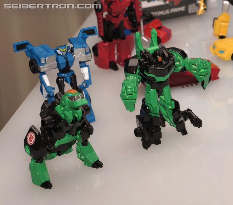 NYCC 2014: Transformers Robots In Disguise - Transformers Event: Robots In Disguise 101