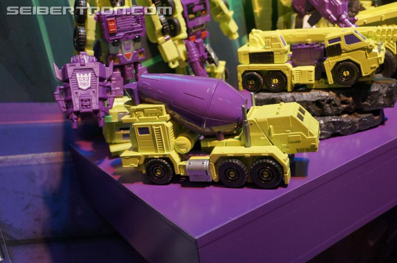 Transformers News: Review of Changes and Upgrades in Takara's Transformers Unite Warriors Devastator (UW 04)