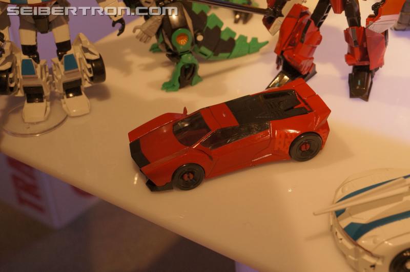 Toy Fair 2015: Giant Gallery Dump - Transformers Event: DSC07028
