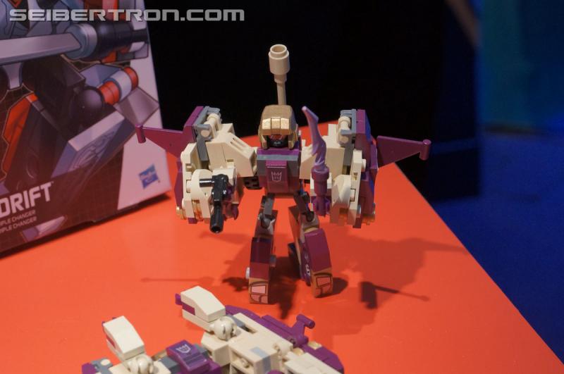 Toy Fair 2015: Giant Gallery Dump - Transformers Event: DSC07068