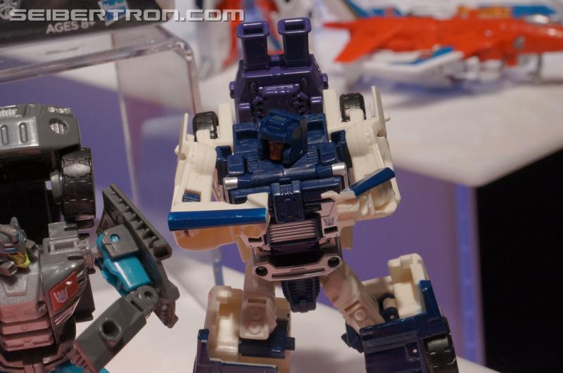 Toy Fair 2015: Giant Gallery Dump - Transformers Event: DSC07091