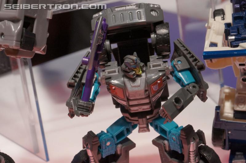 Toy Fair 2015: Giant Gallery Dump - Transformers Event: DSC07092