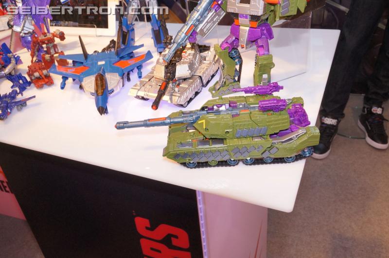 Toy Fair 2015: Giant Gallery Dump - Transformers Event: DSC07100