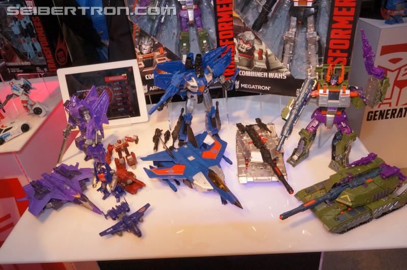 Toy Fair 2015: Giant Gallery Dump - Transformers Event: DSC07118