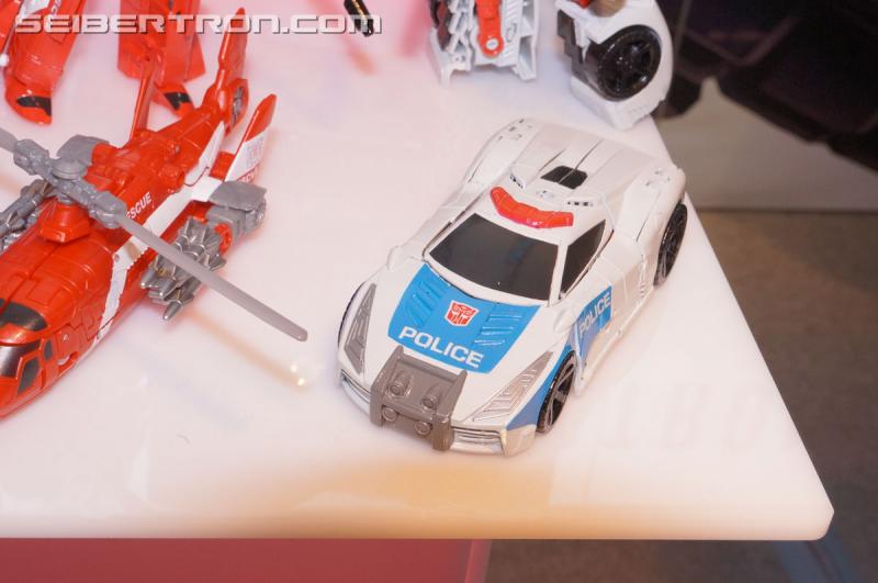 Toy Fair 2015: Giant Gallery Dump - Transformers Event: DSC07127