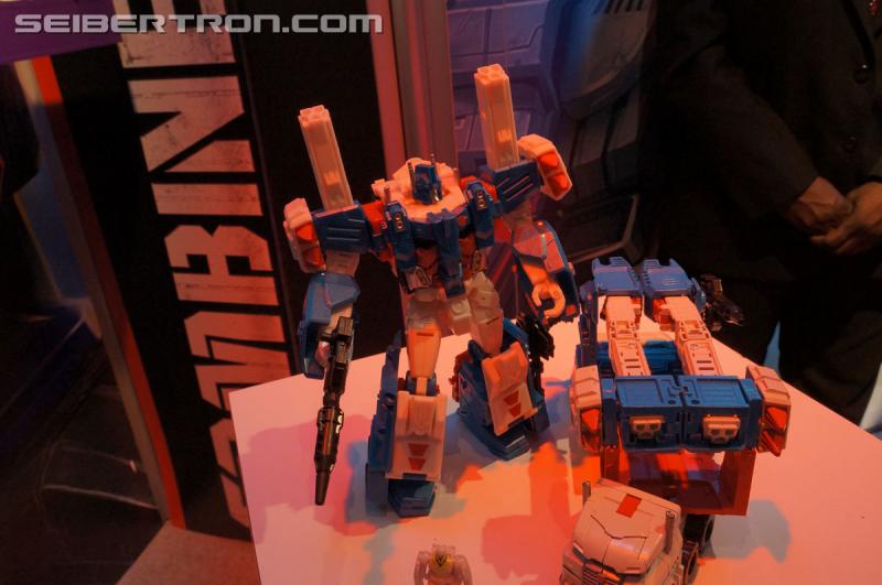 Toy Fair 2015: Giant Gallery Dump - Transformers Event: DSC07149