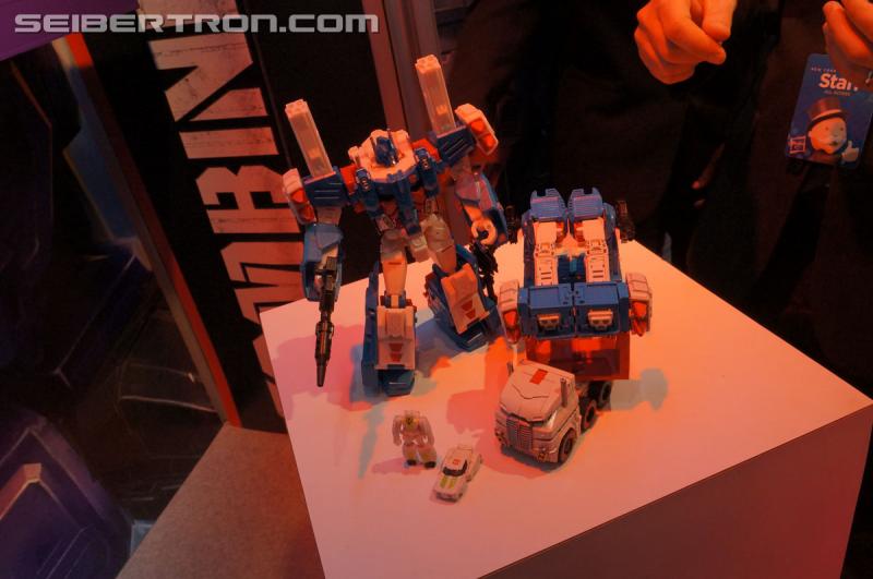Toy Fair 2015: Giant Gallery Dump - Transformers Event: DSC07150
