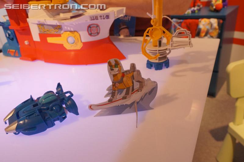 Toy Fair 2015: Giant Gallery Dump - Transformers Event: DSC07173