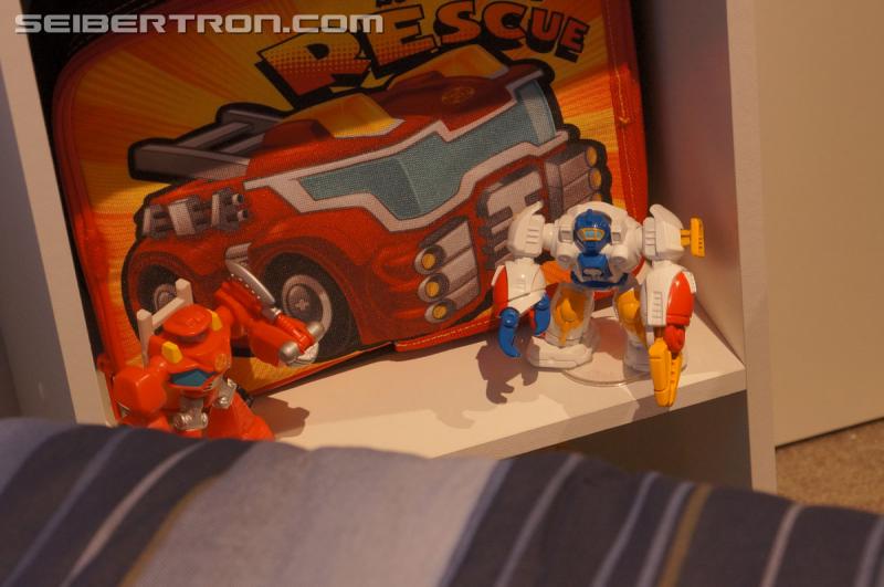 Toy Fair 2015: Giant Gallery Dump - Transformers Event: DSC07180