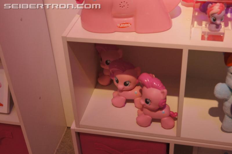 Toy Fair 2015: Giant Gallery Dump - Transformers Event: DSC07193