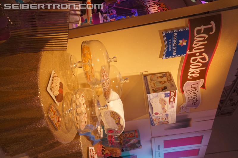 Toy Fair 2015: Giant Gallery Dump - Transformers Event: DSC07194