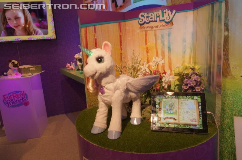 Toy Fair 2015: Giant Gallery Dump - Transformers Event: DSC07197