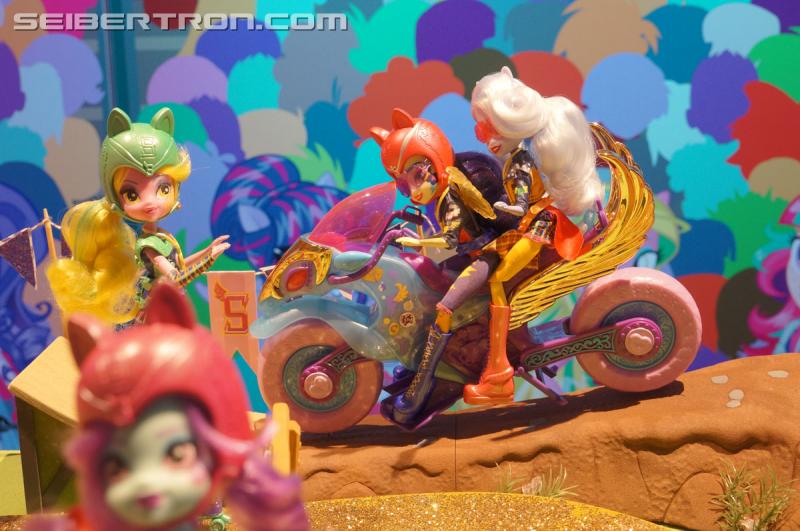 Toy Fair 2015: Giant Gallery Dump - Transformers Event: DSC07213