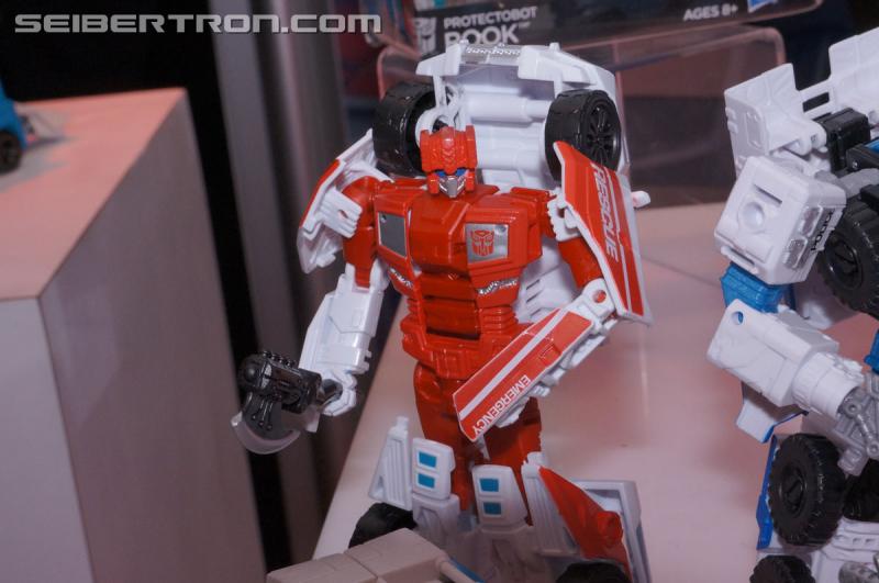 Toy Fair 2015: Combiner Wars - Transformers Event: Combiner Wars 110