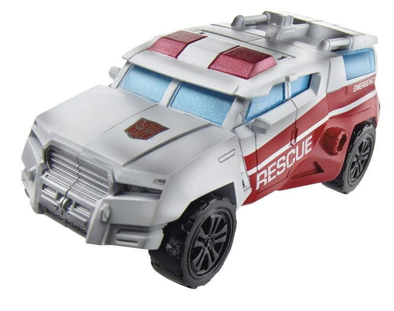 Transformers News: Toy Fair US 2015 Coverage - Official Hasbro Images of Transformers Generations Combiner Wars
