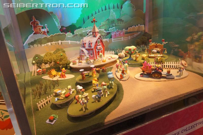 Toy Fair 2015: My Little Pony - Transformers Event: My Little Pony 028
