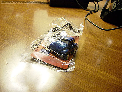 BotCon 2002: Convention Exclusives Gallery - Transformers Event: Botcon-2002-exclusives006