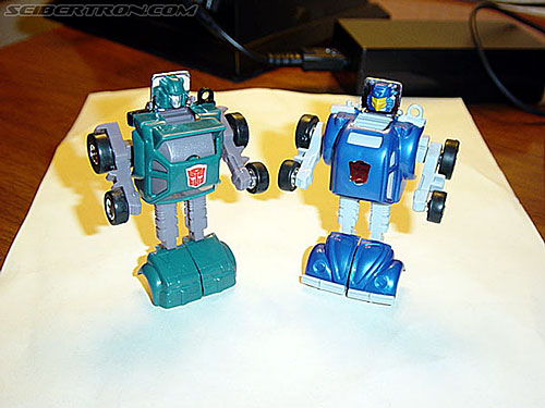 BotCon 2002: Convention Exclusives Gallery - Transformers Event: Botcon-2002-exclusives019