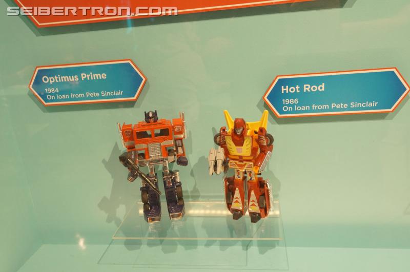 Transformers: Robots In Disguise Exhibit - Transformers Event: Transformers Exhibit 208