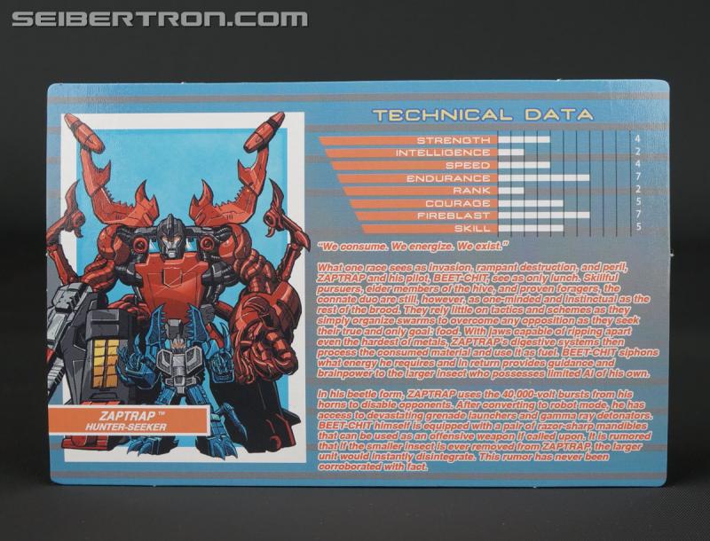 Transformers News: BotCon 2015 - Full Gallery of Attendee Bonus Figure Zaptrap with Beet-Chit
