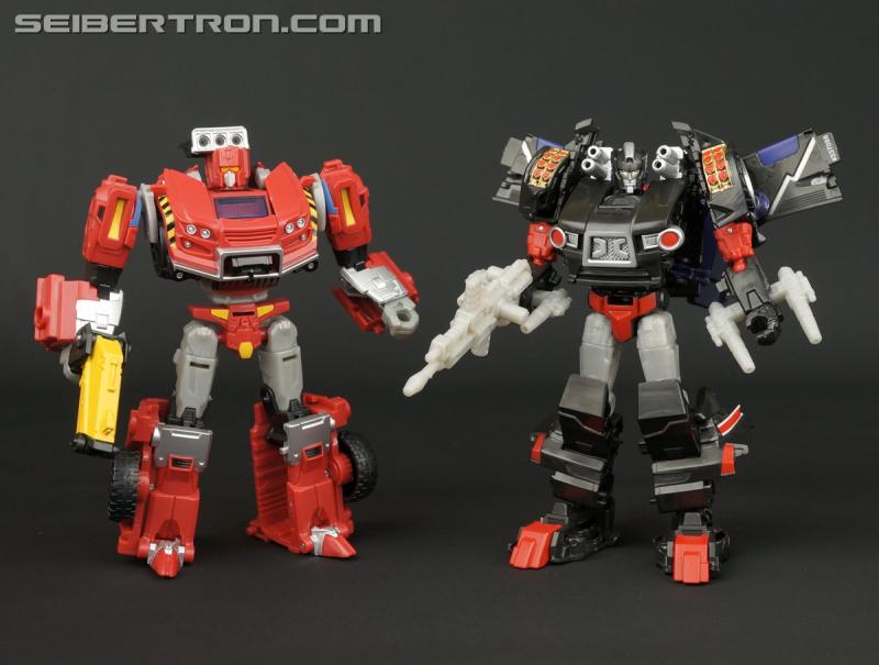 BotCon 2015: Souvenir Exclusives Mini-Gallery - Transformers Event: DSC10046