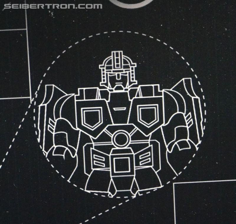 BotCon 2015 - Hasbro Booth: Combiner Wars Giant Poster