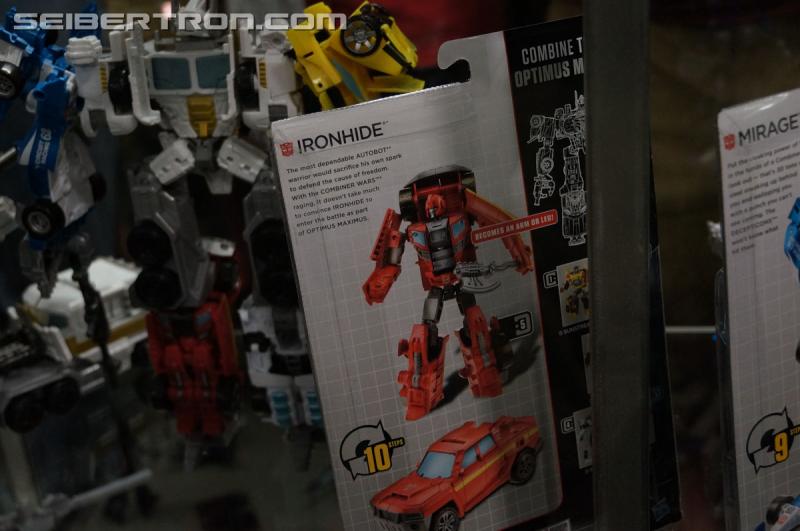 BotCon 2015: New Combiner Wars Products from Saturday Brand Panel - Transformers Event: DSC09573