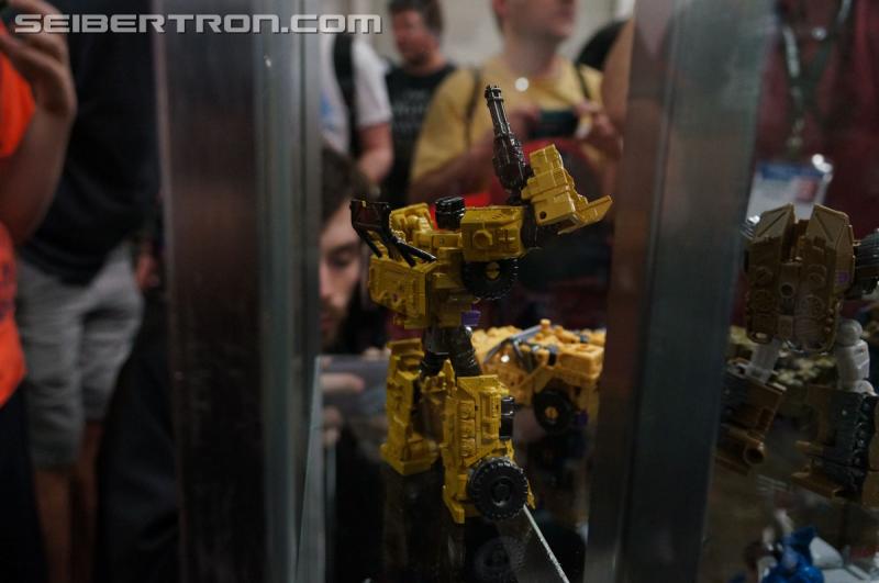 BotCon 2015: New Combiner Wars Products from Saturday Brand Panel - Transformers Event: DSC09580