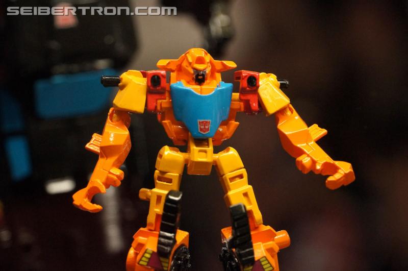 BotCon 2015 - New Combiner Wars Products from Saturday Brand Panel