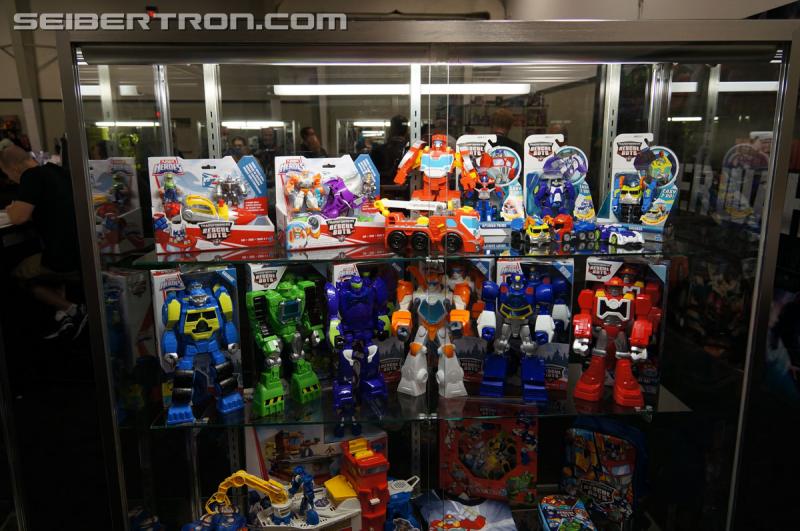 Transformers News: BotCon 2015 Coverage - Transformers: Robots in Disguise and Rescue Bots Product Display Galleries