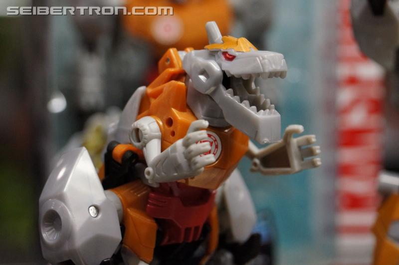BotCon 2015: Transformers Robots In Disguise Product Display - Transformers Event: DSC09702