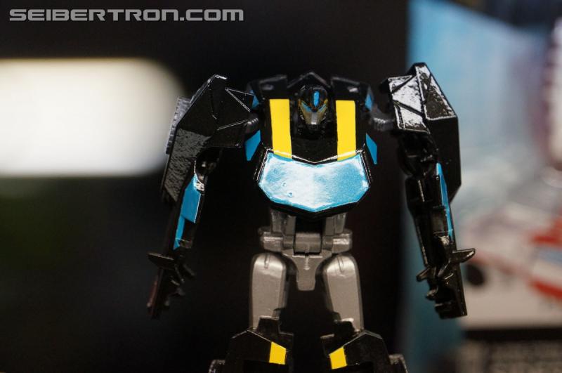 BotCon 2015: Transformers Robots In Disguise Product Display - Transformers Event: DSC09706