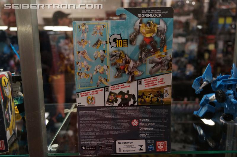 BotCon 2015: Transformers Robots In Disguise Product Display - Transformers Event: DSC09716