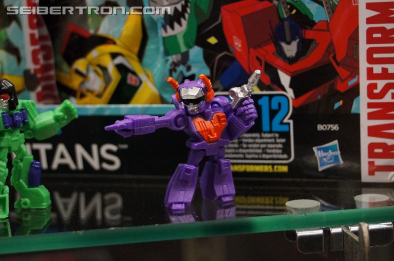 BotCon 2015: Transformers Robots In Disguise Product Display - Transformers Event: DSC09777