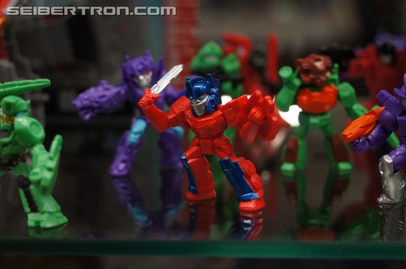 BotCon 2015: Transformers Robots In Disguise Product Display - Transformers Event: DSC09780