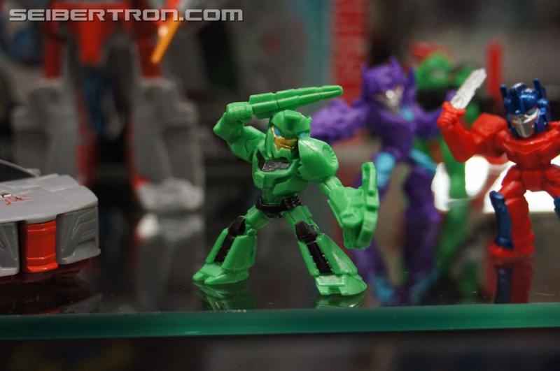 BotCon 2015: Transformers Robots In Disguise Product Display - Transformers Event: DSC09781