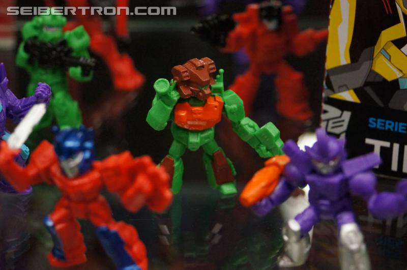 BotCon 2015: Transformers Robots In Disguise Product Display - Transformers Event: DSC09783