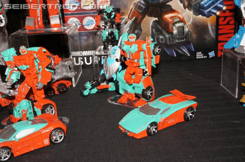 SDCC 2015: Hasbro Press Event: Combiner Wars Victorion - Transformers Event: DSC02962
