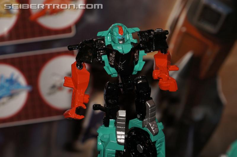 SDCC 2015: Hasbro Press Event: Combiner Wars Victorion - Transformers Event: DSC02982