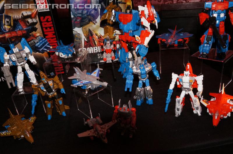 SDCC 2015: Hasbro Press Event: Combiner Wars G2 Superion - Transformers Event: DSC02924