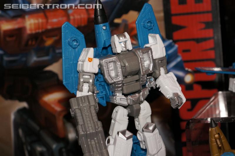 SDCC 2015: Hasbro Press Event: Combiner Wars G2 Superion - Transformers Event: DSC02955