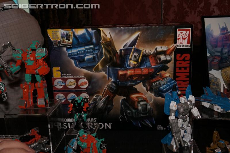 SDCC 2015 - Hasbro Press Event: Combiner Wars G2 Superion