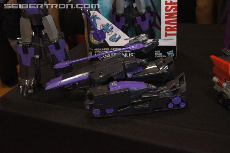 SDCC 2015: Hasbro Press Event: Transformers Robots In Disguise - Transformers Event: DSC03016