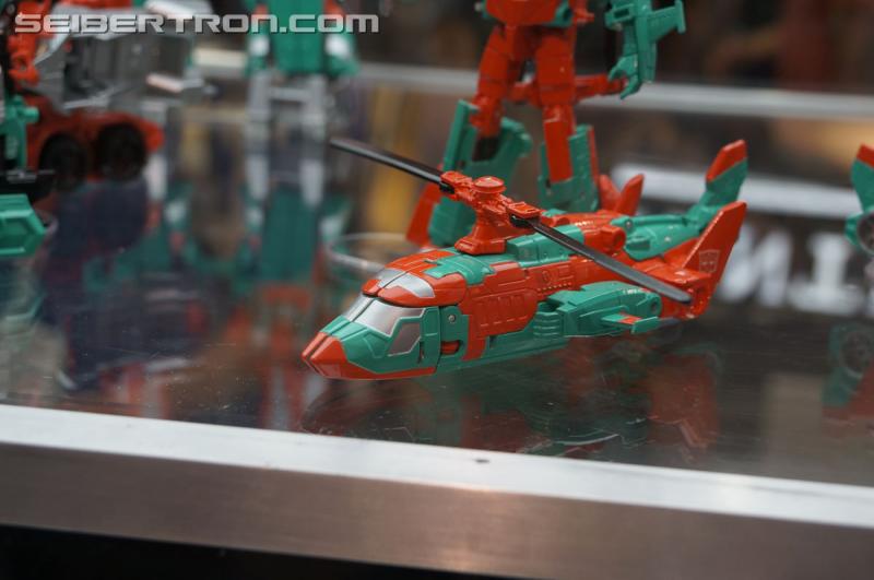 SDCC 2015: Hasbro Booth: Fan-Built Combiner Wars Victorion - Transformers Event: DSC03269