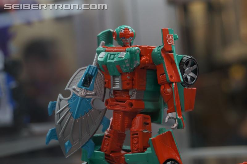Transformers News: New Gallery: SDCC 2015 Transformers Fan-Built Combiner Victorion, Individual Torchbearers