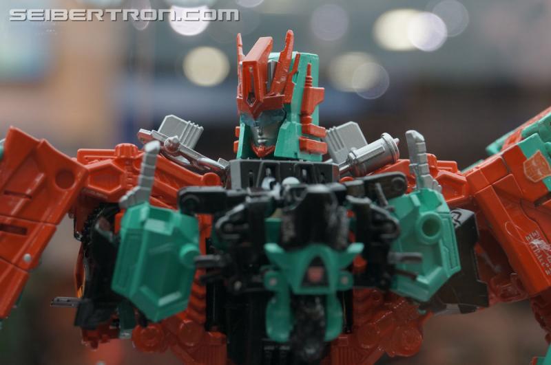 SDCC 2015: Hasbro Booth: Fan-Built Combiner Wars Victorion - Transformers Event: DSC03356