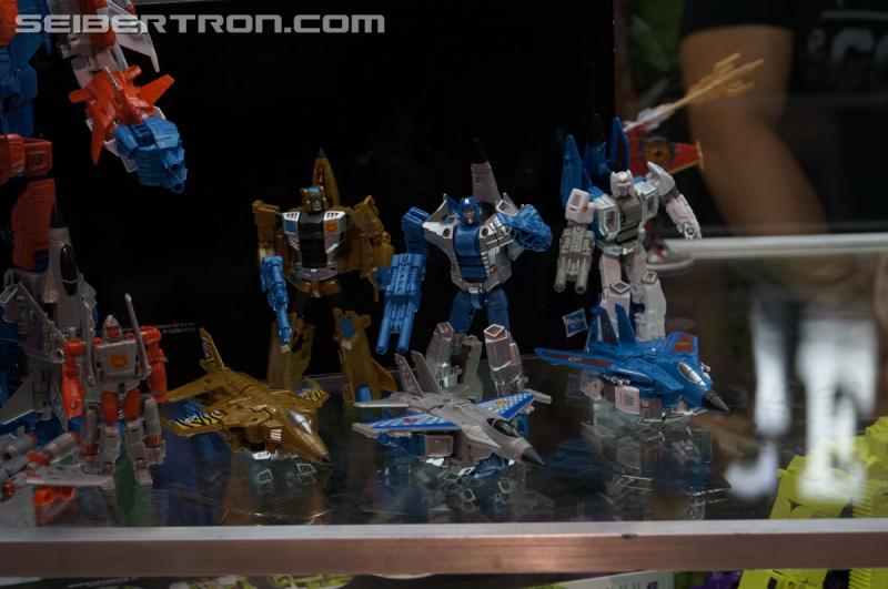 SDCC 2015: Hasbro Booth: Combiner Wars G2 Superion and the Aerialbots - Transformers Event: DSC03298